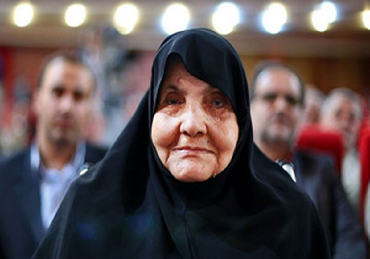 مادر شهید " صیاد شیرازی " دار فانی را وداع گفت