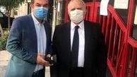 سرمربی اسبق پرسپولیس در بیمارستان بستری شد