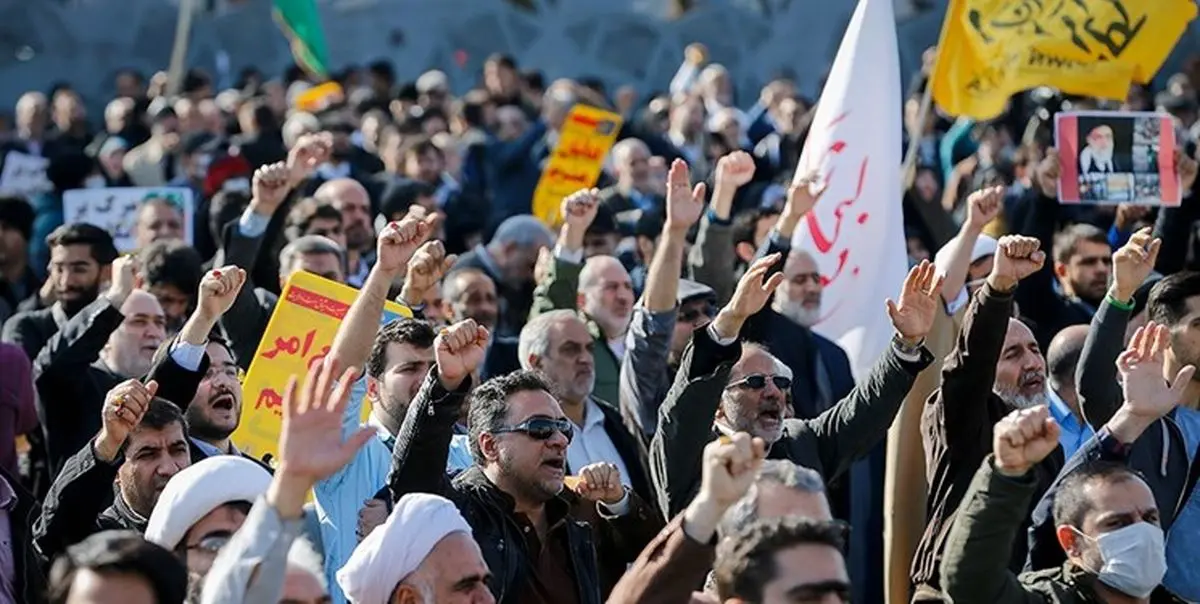 ملت ایران راه را از میان غبار فتنه پیدا کرده است