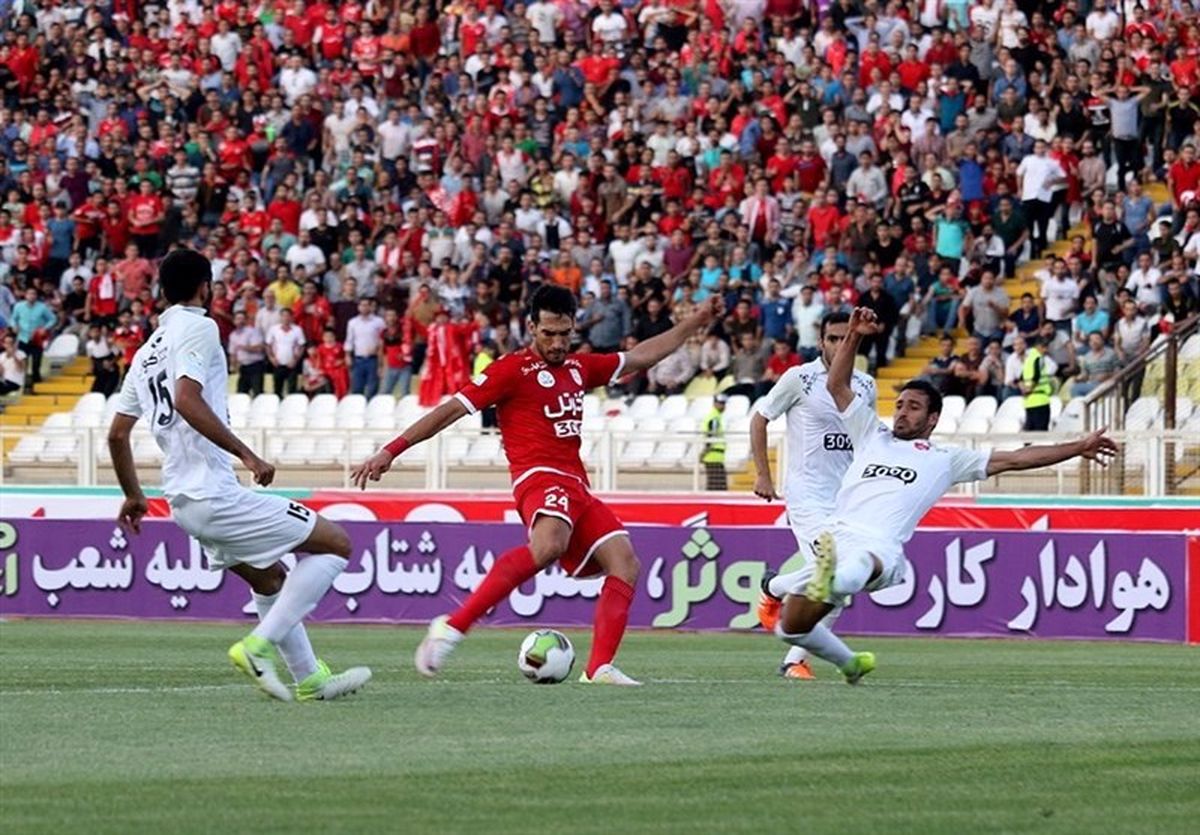  غیاثی:‌ پنالتی پرسپولیس سوخت