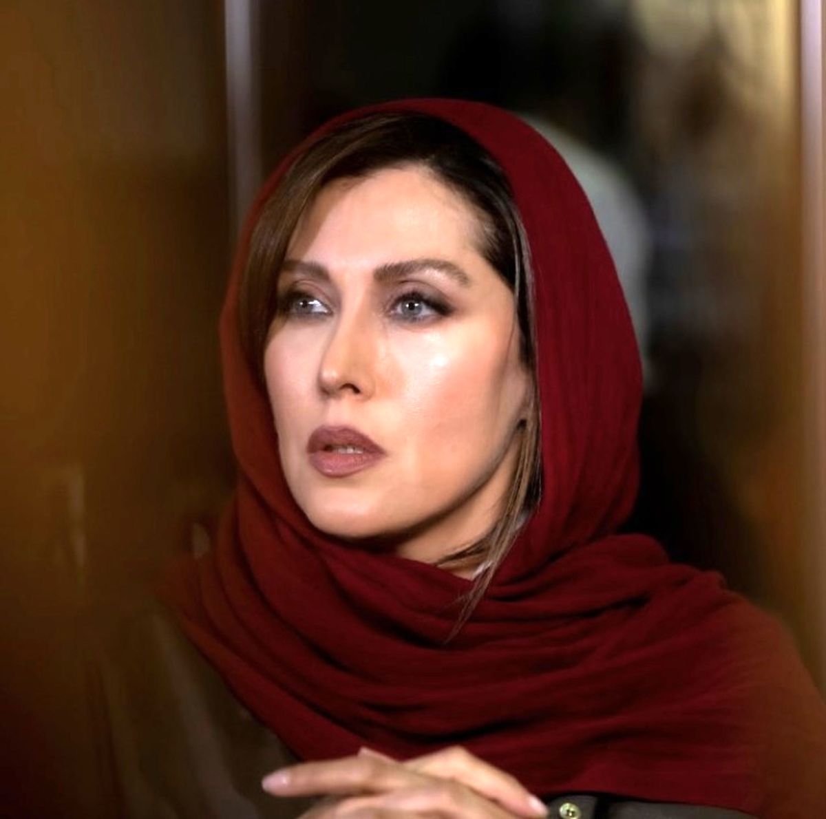 بازهم تیپ ساده و جذاب مهتاب کرامتی + عکس