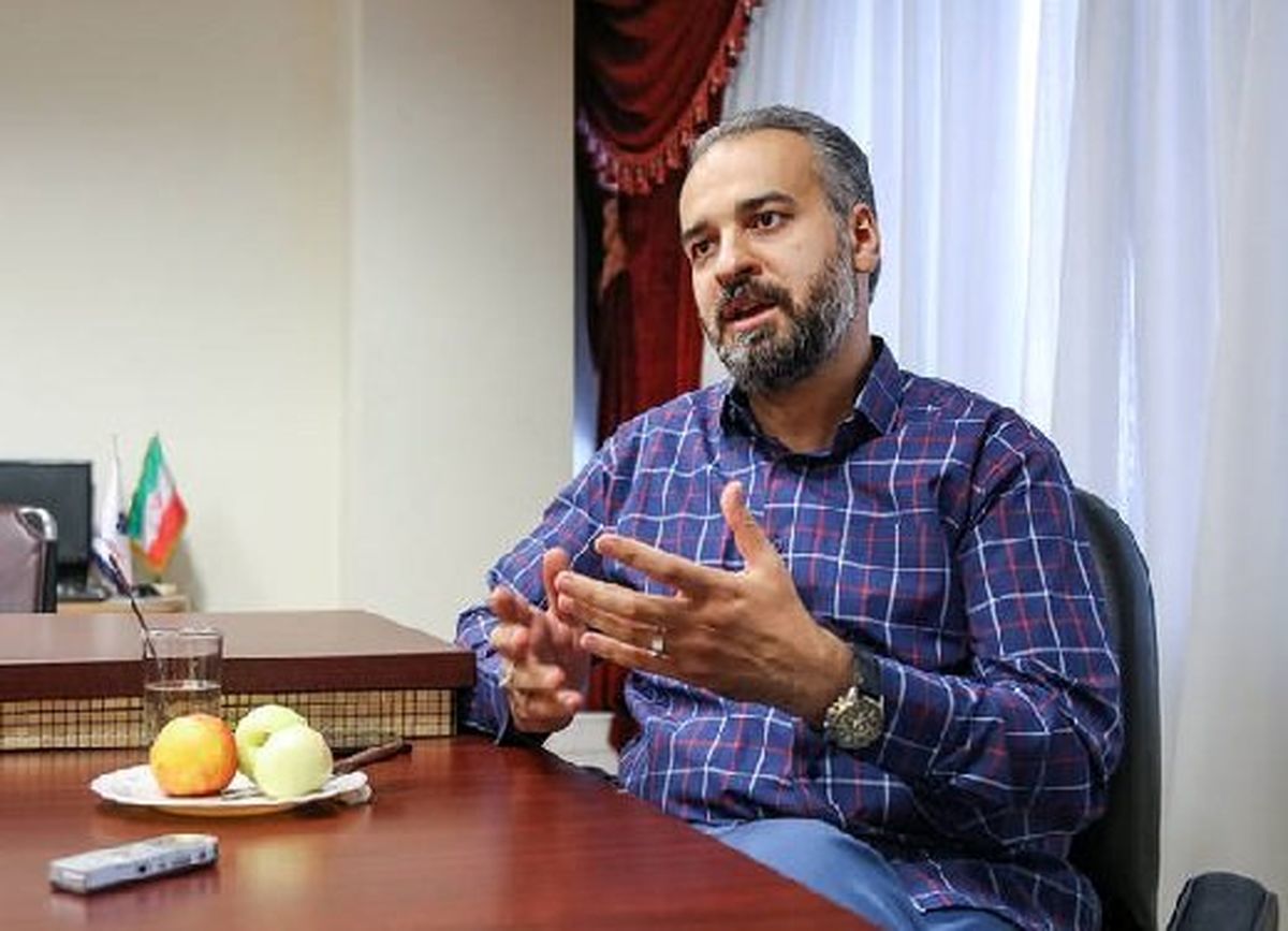 دفاع مدیر شبکه کودک از پخش تبریک تولد مصباح‌یزدی