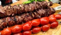 طرز تهیه کباب چنجه خوشمزه و مخصوص گیلانی با طعم فوق العاده