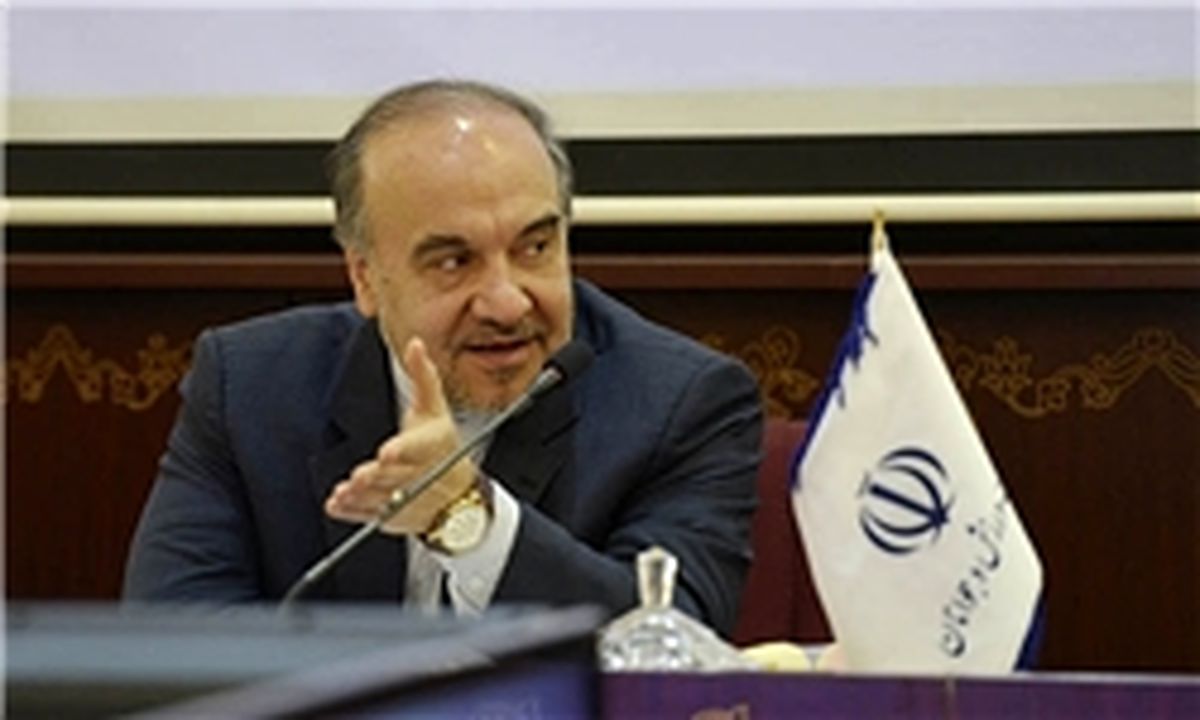 واکنش سلطانی‌فر به اظهارات خادم