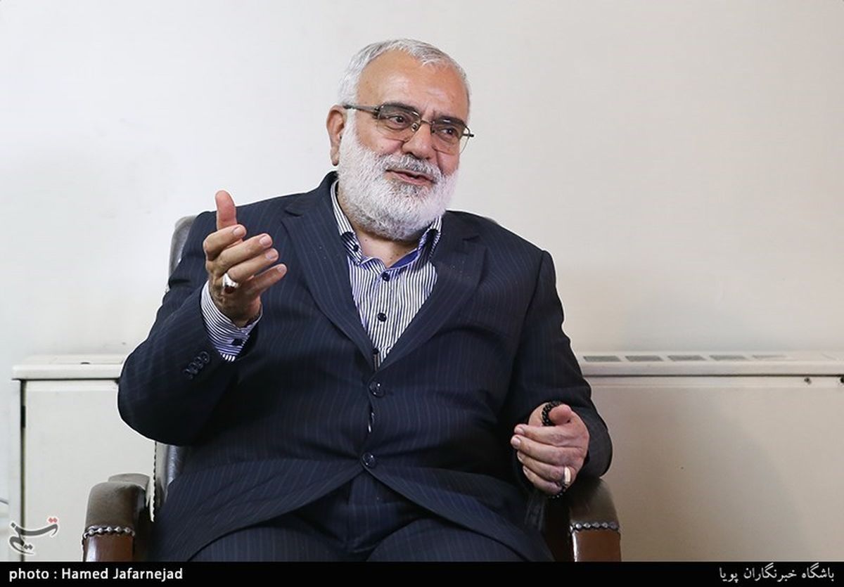 آستان قدس مصمم به اشتغال‌زایی و محرومیت‌زدایی در مناطق محروم است