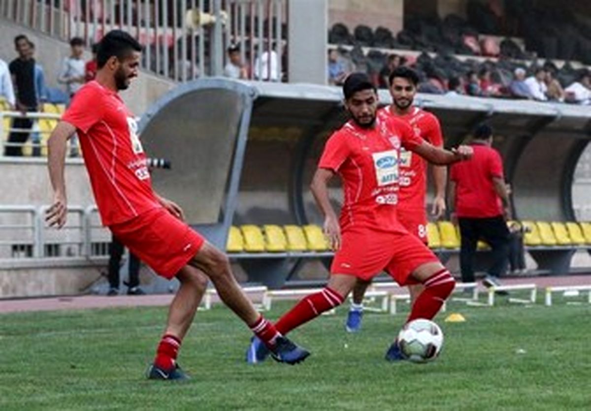 پرسپولیس به ایرانی ها هم حقوق نمی‌دهد!
