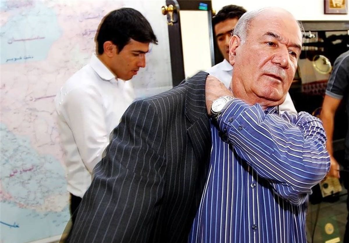 افشارزاده: در قرارداد رحمتی بندی مربوط به حضور قلعه‌نویی وجود ندارد