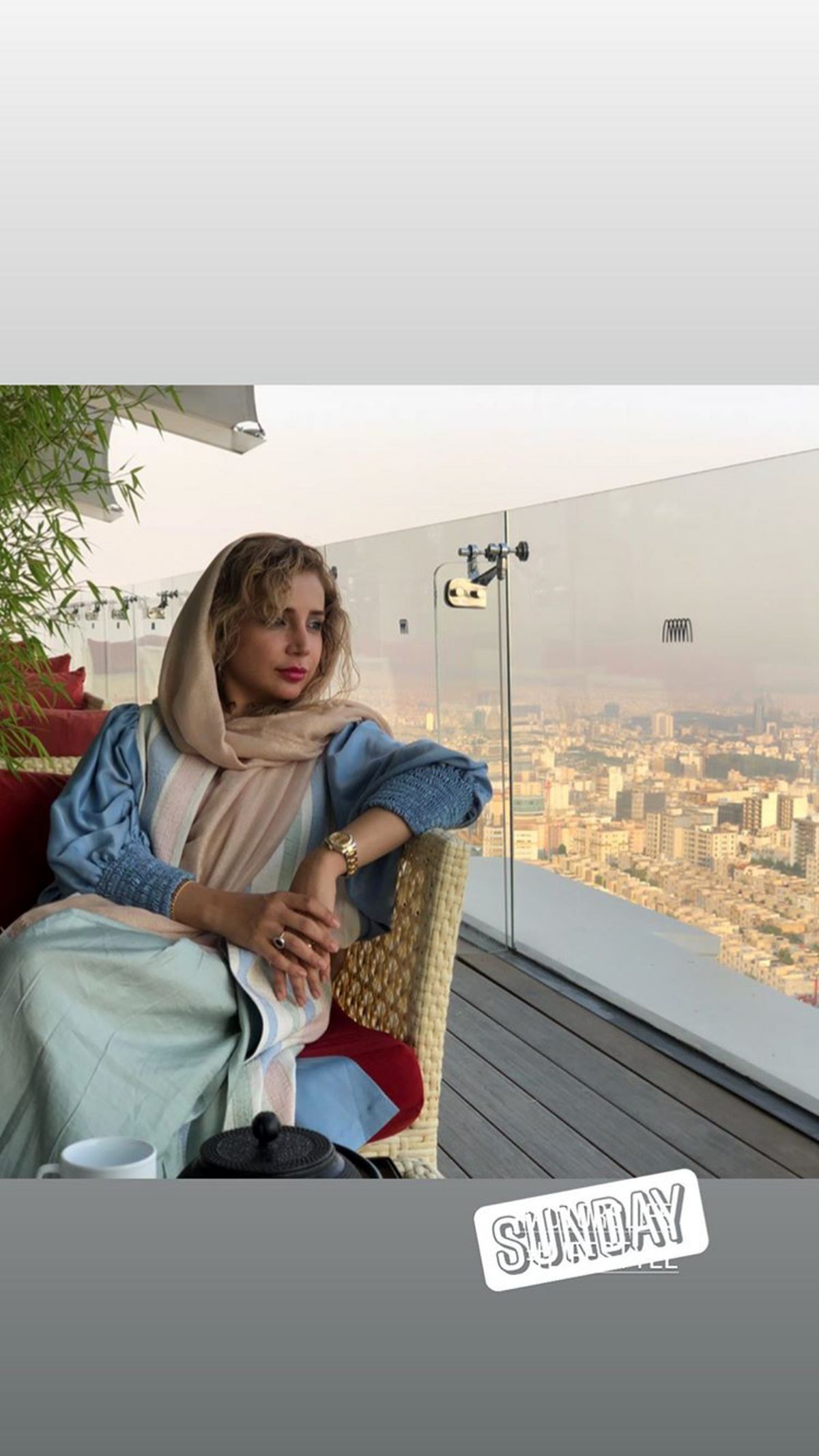 شبنم قلی خانی در رستورانی در ارتفاعات تهران + عکس
