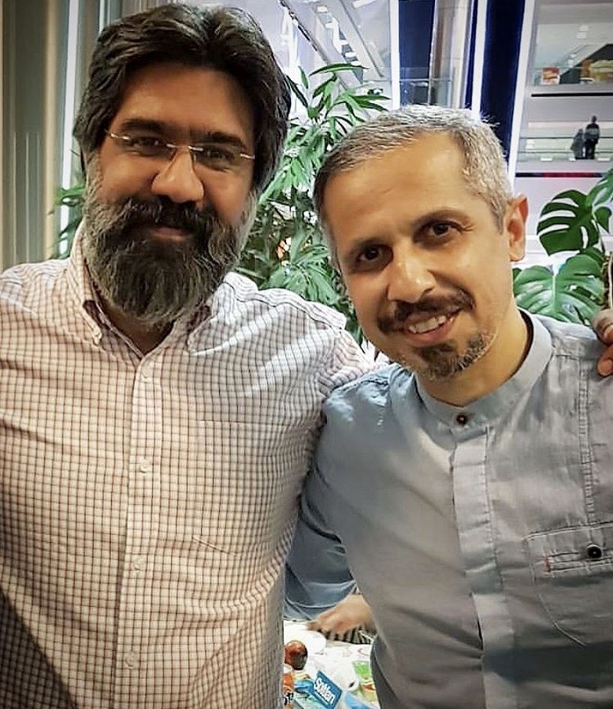 جواد رضویان در کنار دوست دکترش + عکس