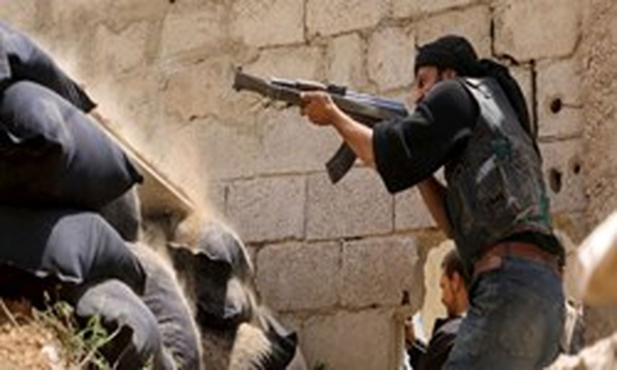 «جبهه النصره» پرچم «ارتش آزاد» را به آتش کشید
