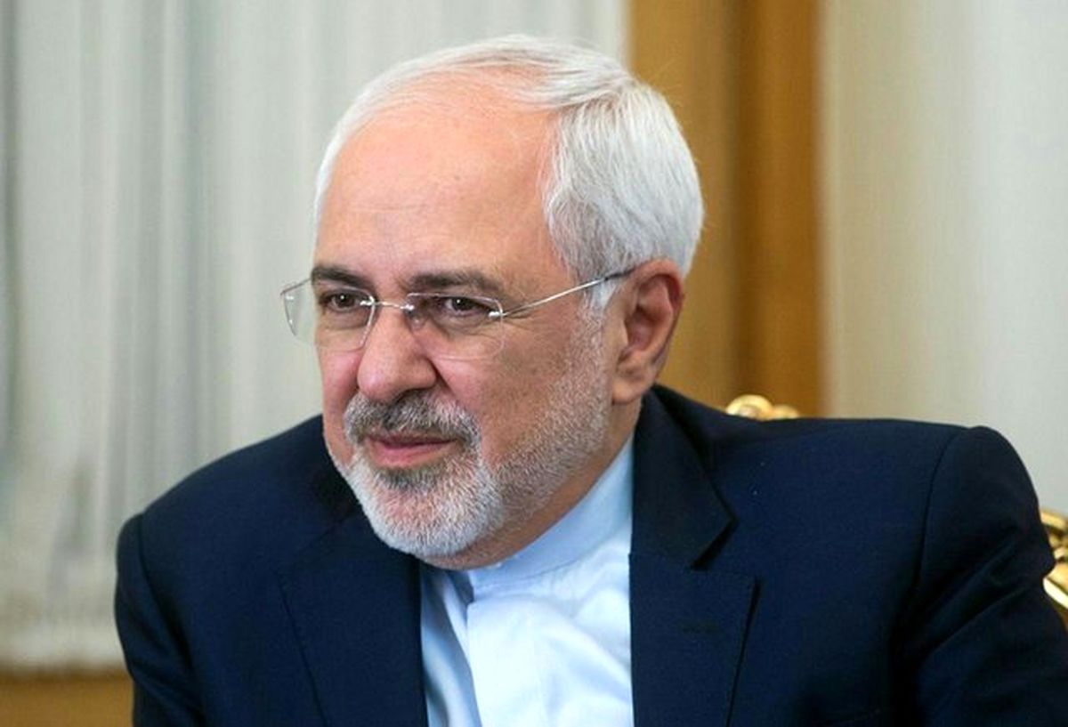 ظریف: تعهد محضری بدهم که دنبال ۱۴۰۰ نیستم؟
