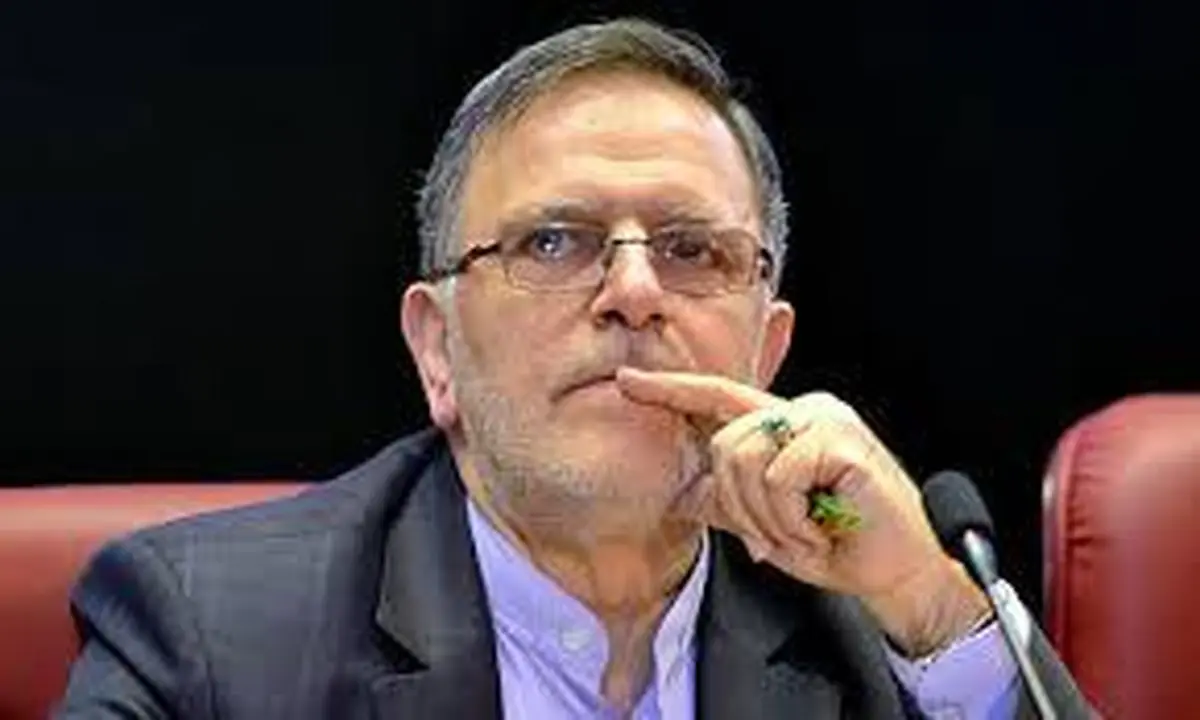 سیف: عوامل موثر در نرخ ارز اقتصادی نیست