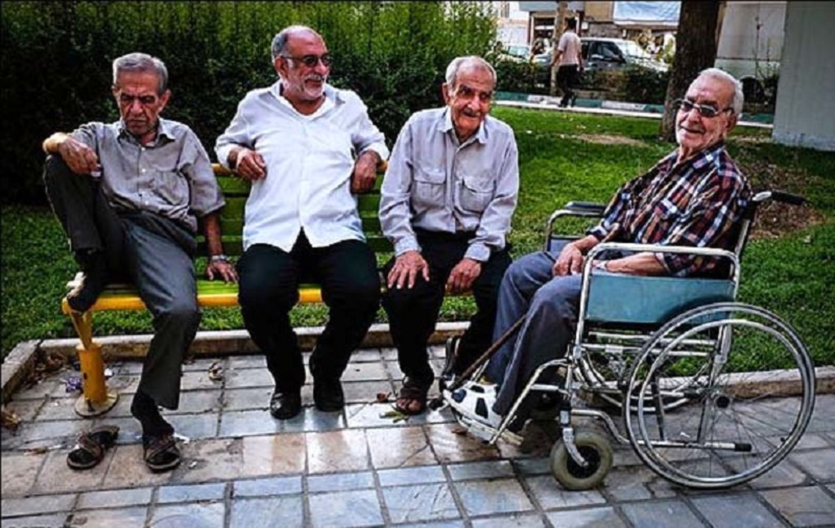 زمان واریز عیدی ۱۴۰۰ بازنشستگان+ جزئیات

