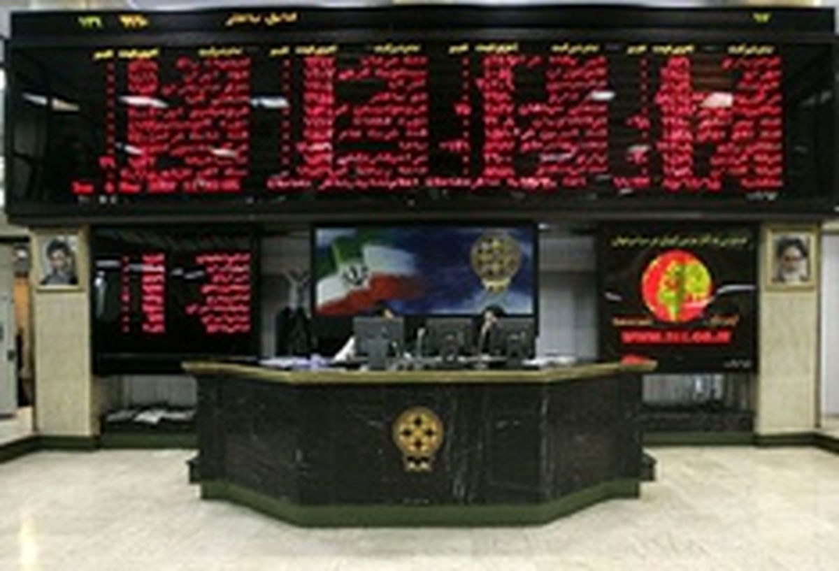 عقب‌نشینی موقت سهامداران از بورس