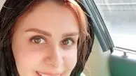 عکس نجمه جودکی در ماشین شخصی اش
