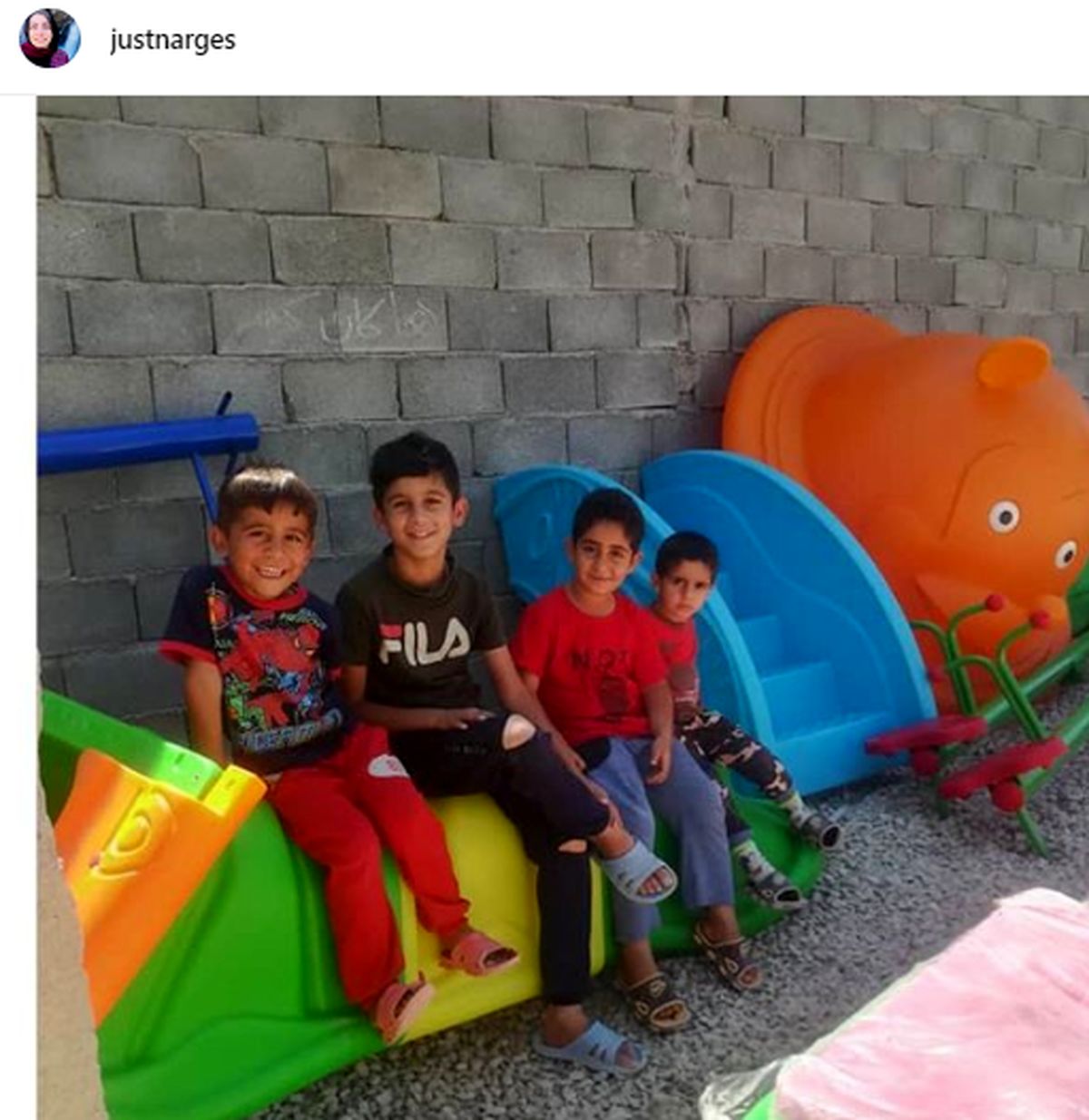 نرگس کلباسی دلِ کودکان را شاد کرد