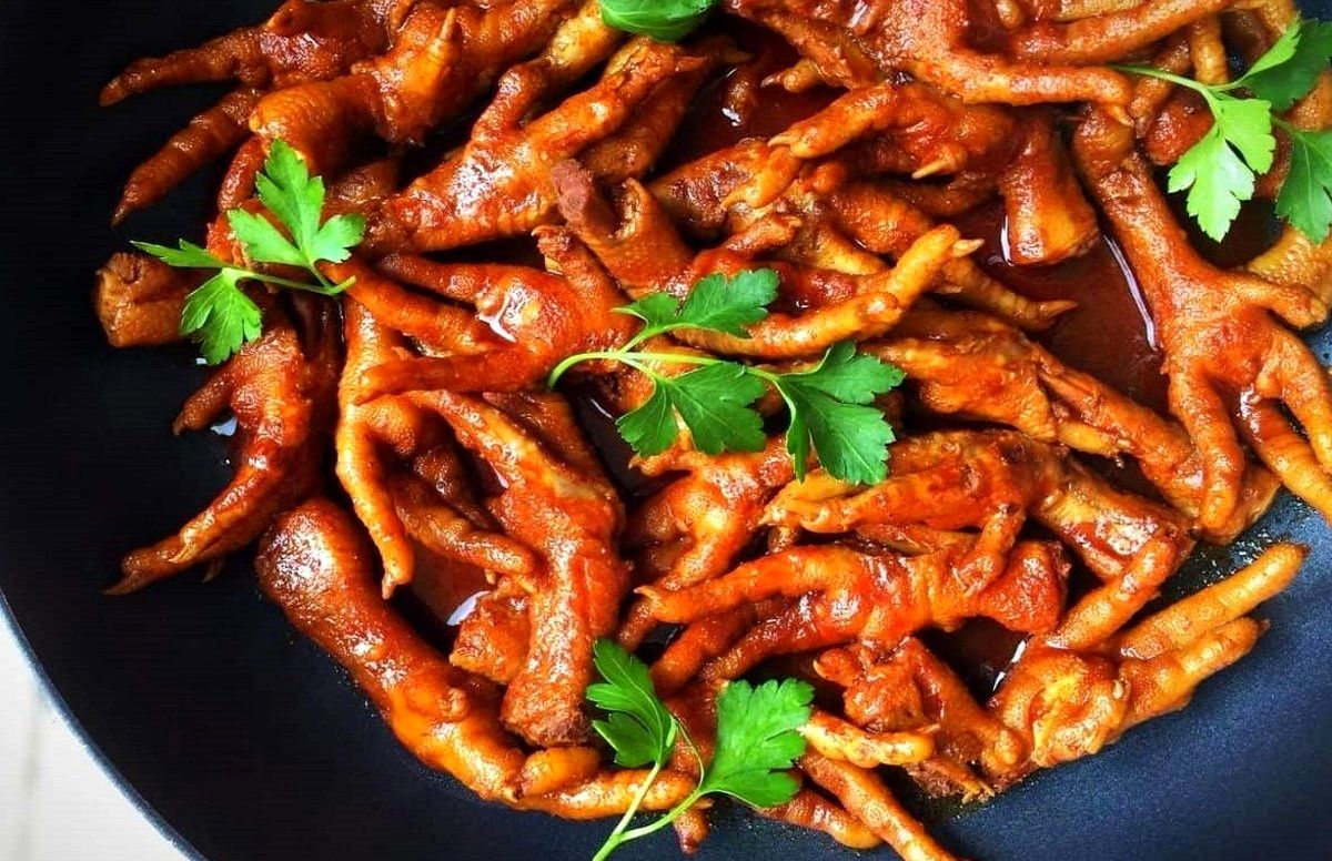 خوراک پای مرغ یک غذای مقوی برای همه