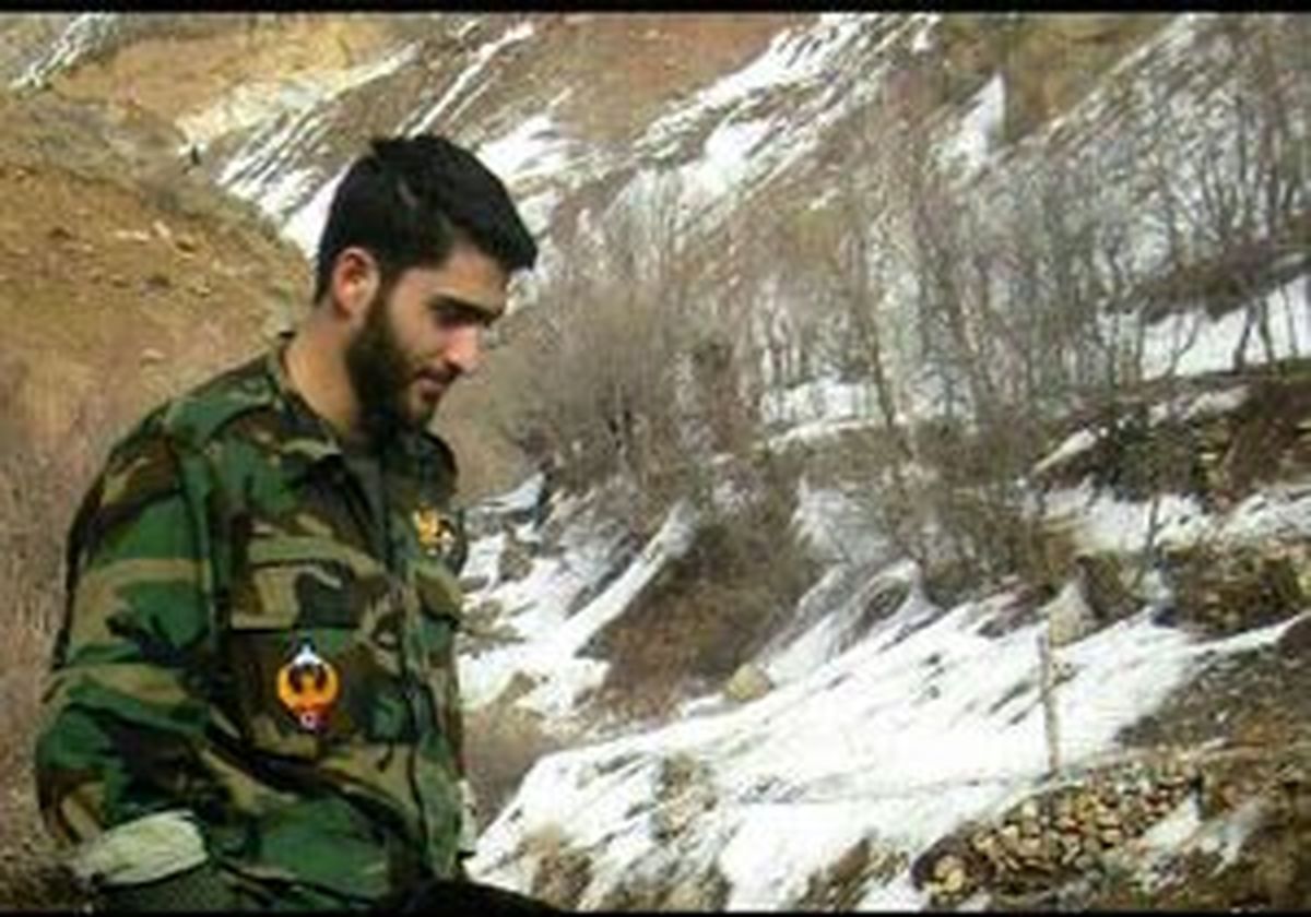 وصیت‌نامه‌اش پوستر «شهید همت» بود