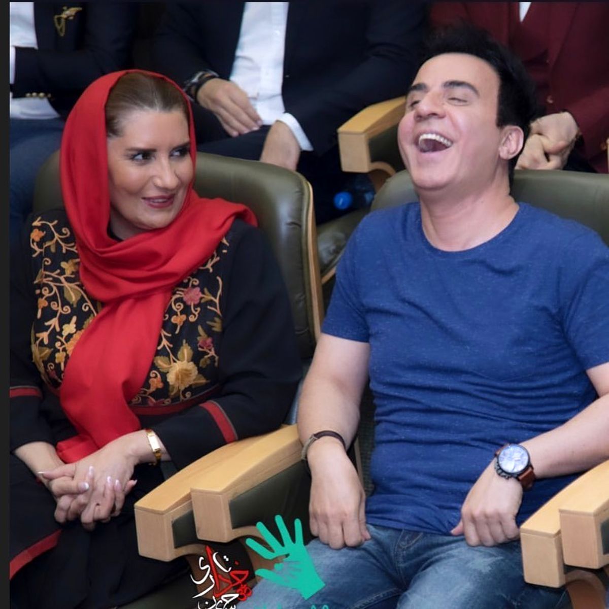 خنده سرخوشانه عمو پورنگ در کنار فریبا کوثری+عکس