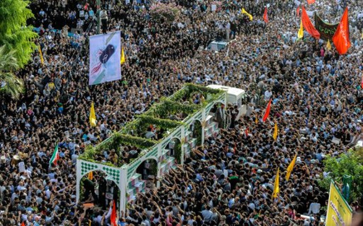 آيا مي توان پيام 175 شهيد غواص را مصادره به مطلوب کرد؟/ اختلاف سليقه هاي زيان آور را کنار بگذاريد