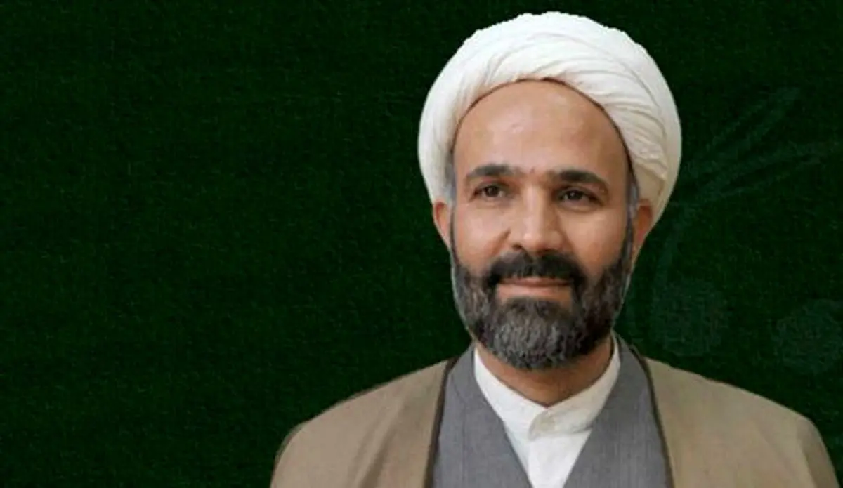منتقدان نصب بنر «داستان یک پرچم» نگران ناراحتی امریکا نباشند
