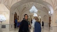 گردش روشنک عجمیان در ایران مال+عکس