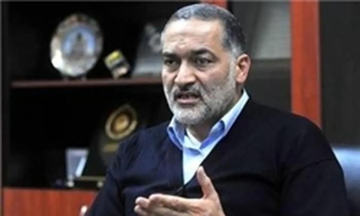 ناهماهنگ باشیم این موضوع راپیراهن عثمان می‌کنند.