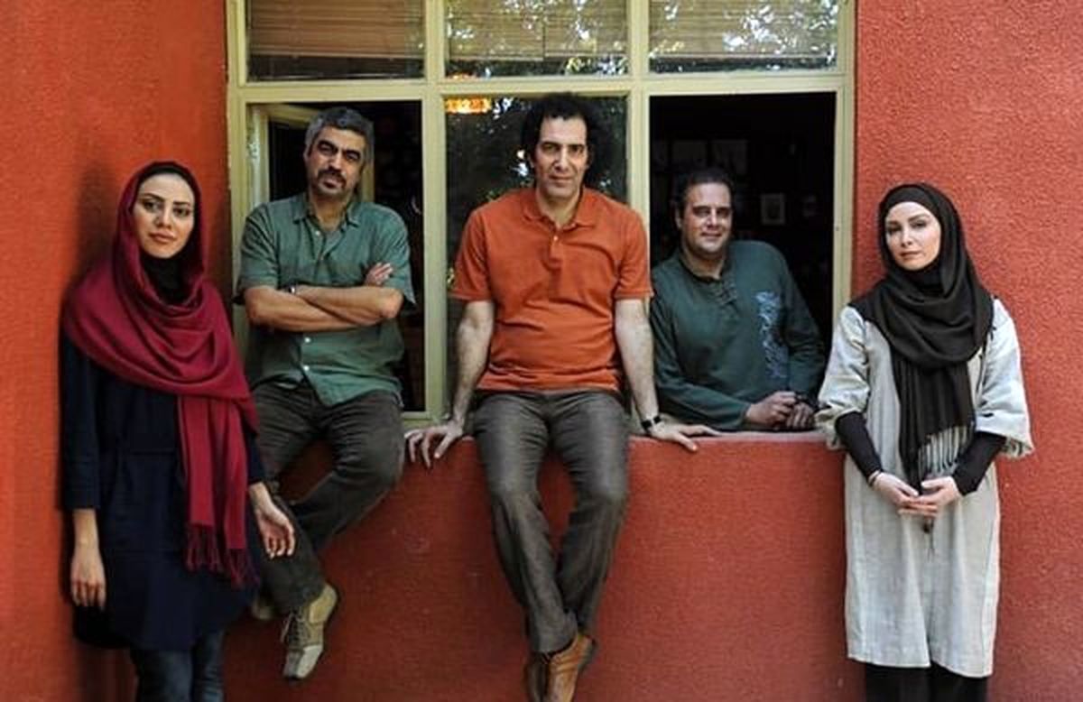 جمع ساختمان پزشکی ها در یک قاب + عکس
