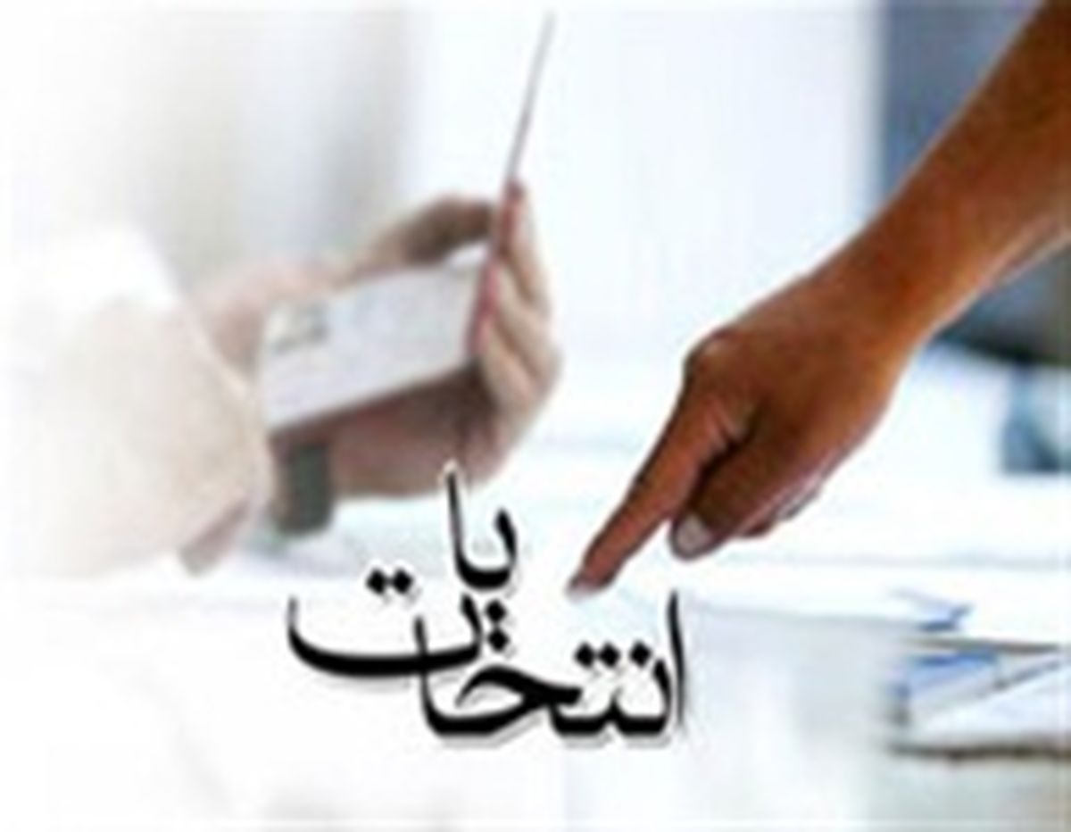 انتظار سه ساعته احمدی نژاد برای هاشمی