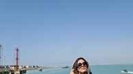 ماهور الوند در کنار دریا + عکس