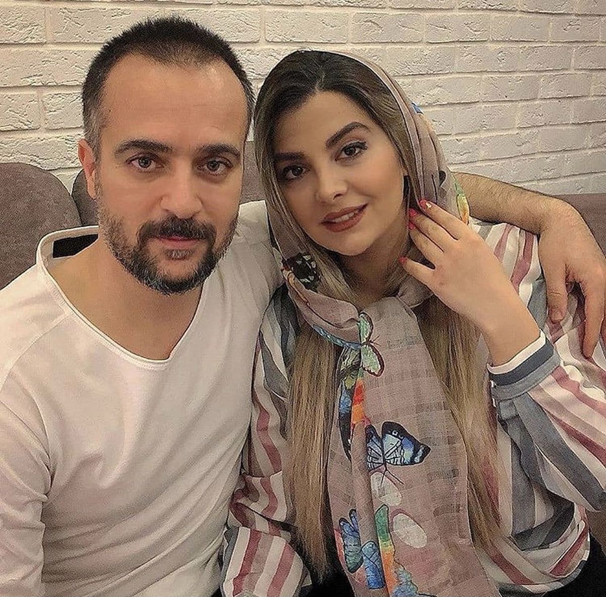 احمد مهرانفر و همسرش در منزلشان + عکس