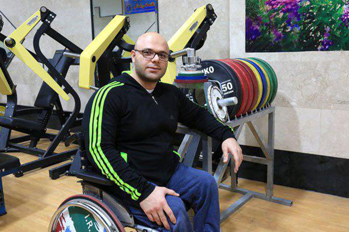 وزنه بردار دسته وزن ۹۷ کیلوگرم ایران قهرمان آسیا شد