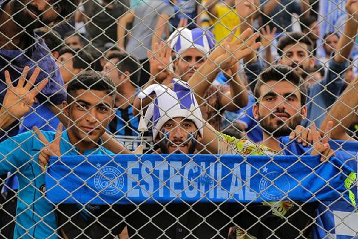 ظاهرا من هم باید بابت طلبم از استقلال به AFC شکایت کنم