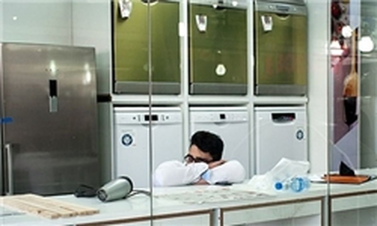 سردرگمی دارندگان کارت اعتباری کالا 
