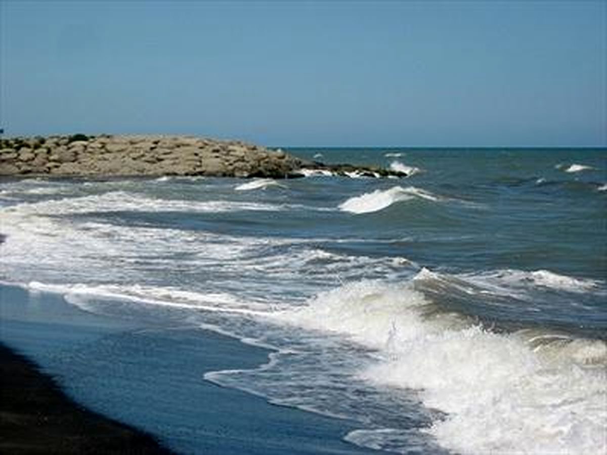 معمای جسد کنارساحل دخترجوان درسینه دوست پسرش