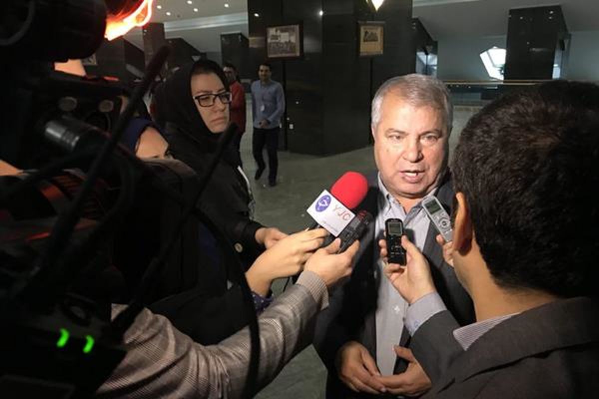 کنایه جالب اسطورۀ بزرگ ایران به سرمربی پرسپولیس و تیم ملی
