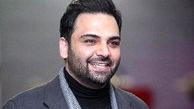 چهره خسته و بدون گریم احسان علیخانی در پشت صحنه عصر جدید! عکس