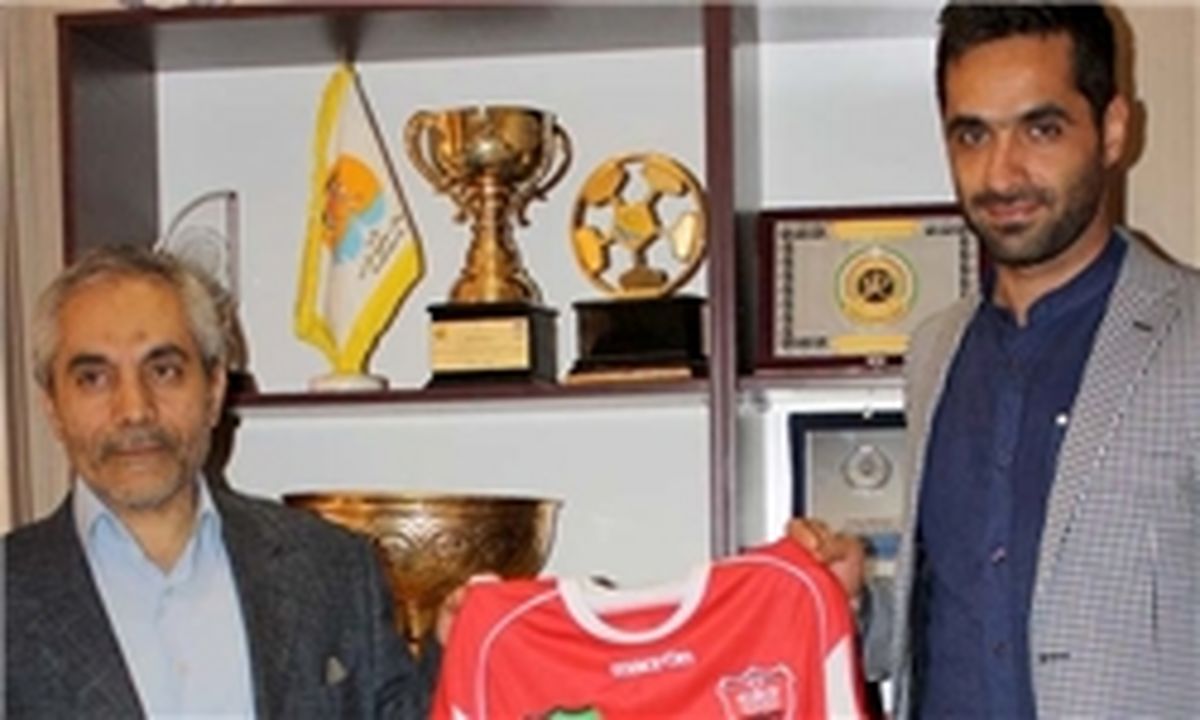 اقدام عجیب دروازه بان سابق پرسپولیس!