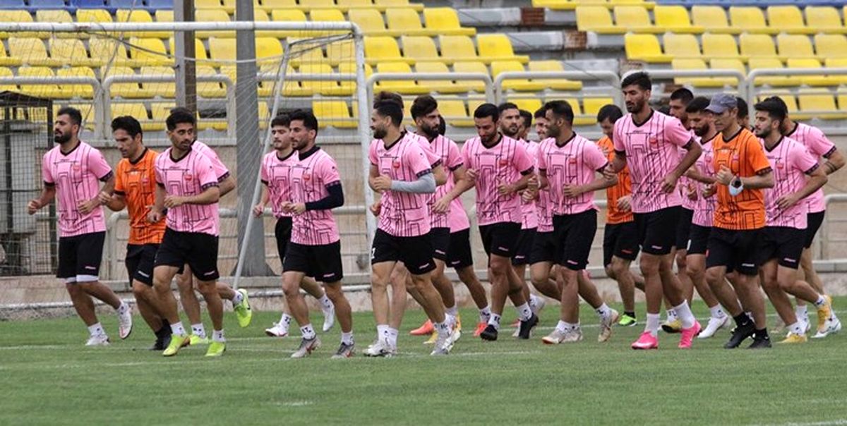 ترکیب احتمالی پرسپولیس مقابل گل‌گهر