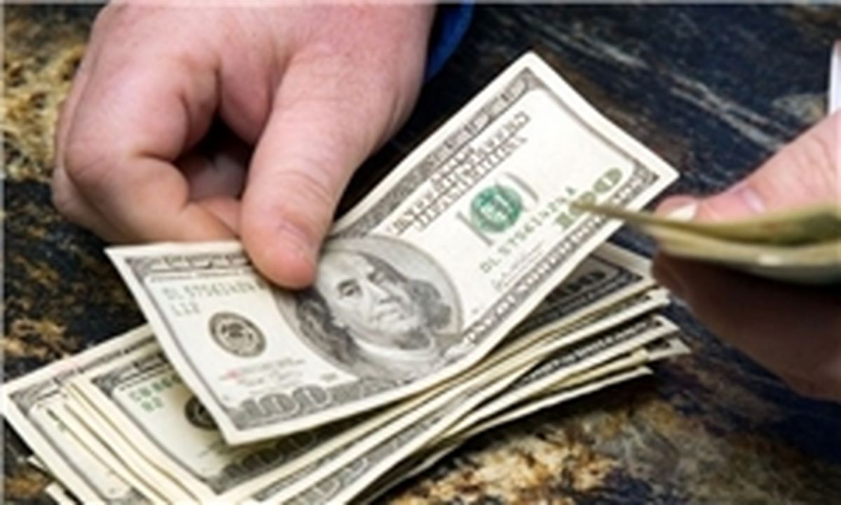 قیمت دلار رسمی در نخستین روز هفته کاهش یافت