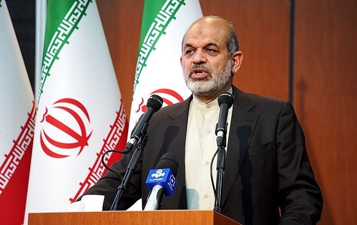 اختیاری برای تعطیلی مدارس به استانداران داده نشده/تصمیم برای راهپیمایی فردی۲۲بهمن با ستادکرونا