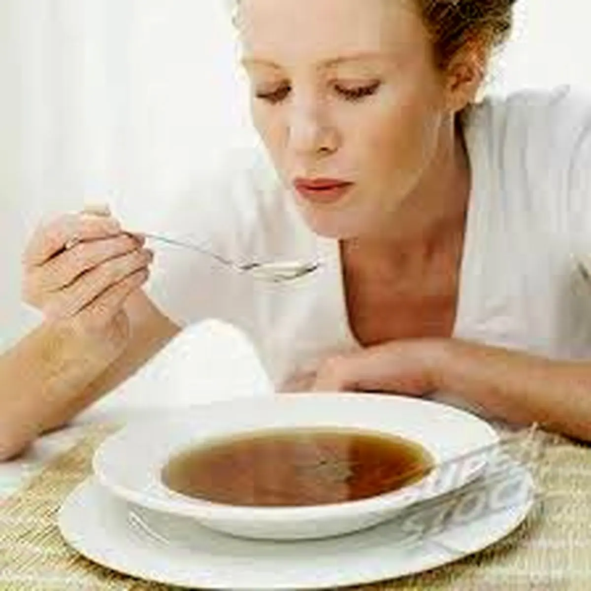 عوارض خطرناک فوت کردن غذا!