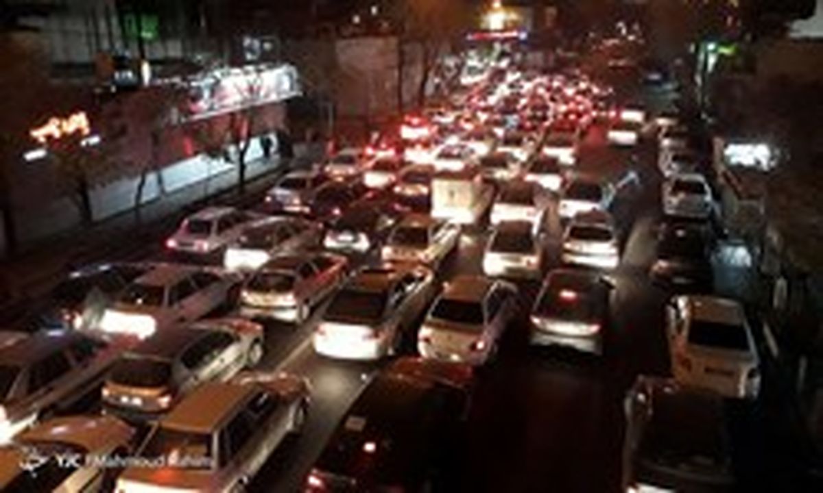 ترافیک پرحجم در مبادی ورودی شهر تهران