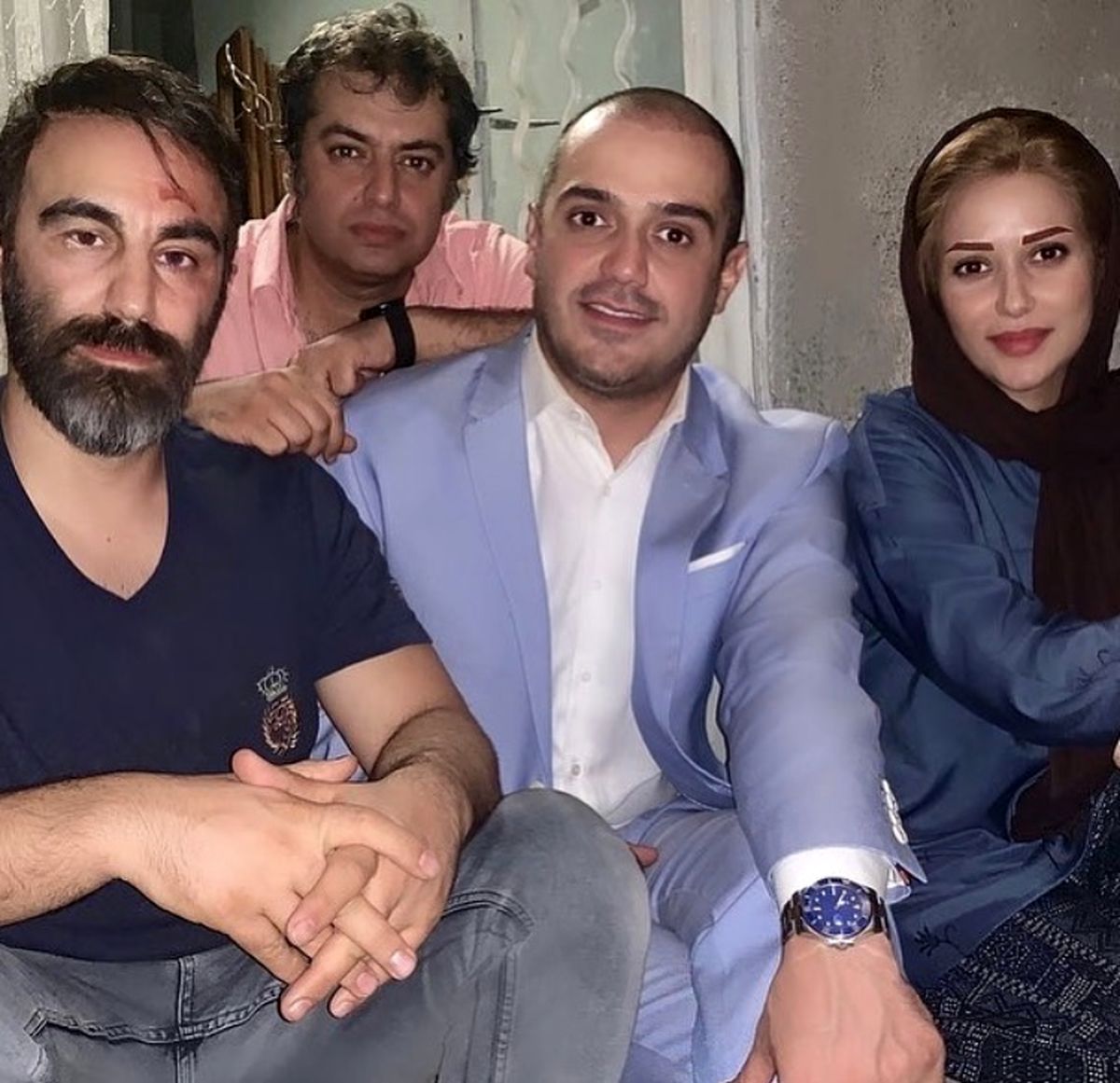 بازیگران سه کام حبس در پشت صحنه + عکس