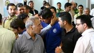 کاروان تیم استقلال در میان استقبال هواداران وارد اهواز شد