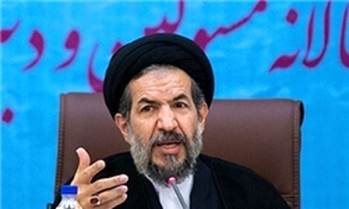 می‌توان مشکلات اقتصادی کشور را گره خورده با رانت نفتی دید