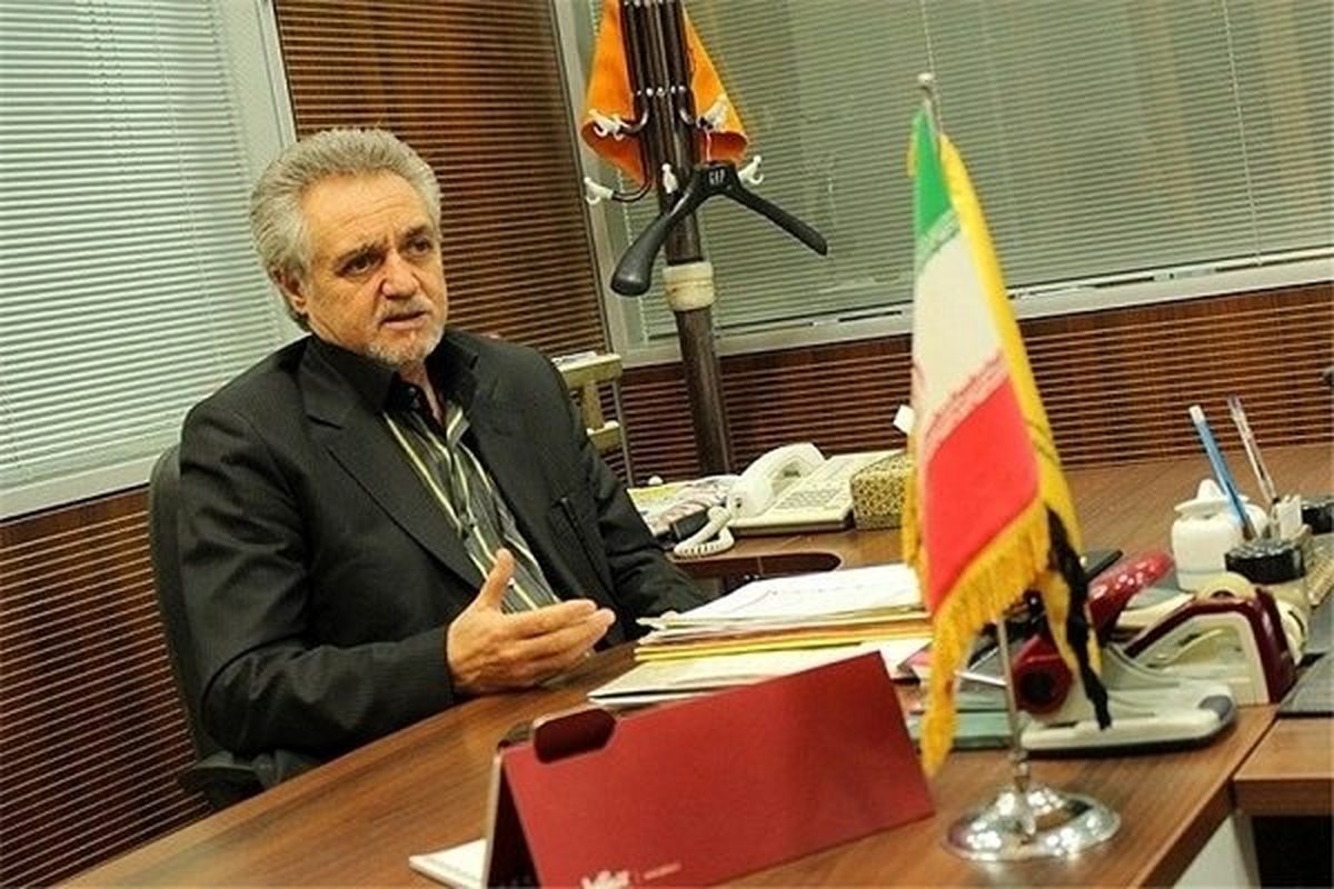 پنجشنبه، معرفی سرمربی جدید سپاهان