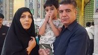 بازیگر شب‌های برره و همسرش در حرم امام رضا(ع) + عکس
