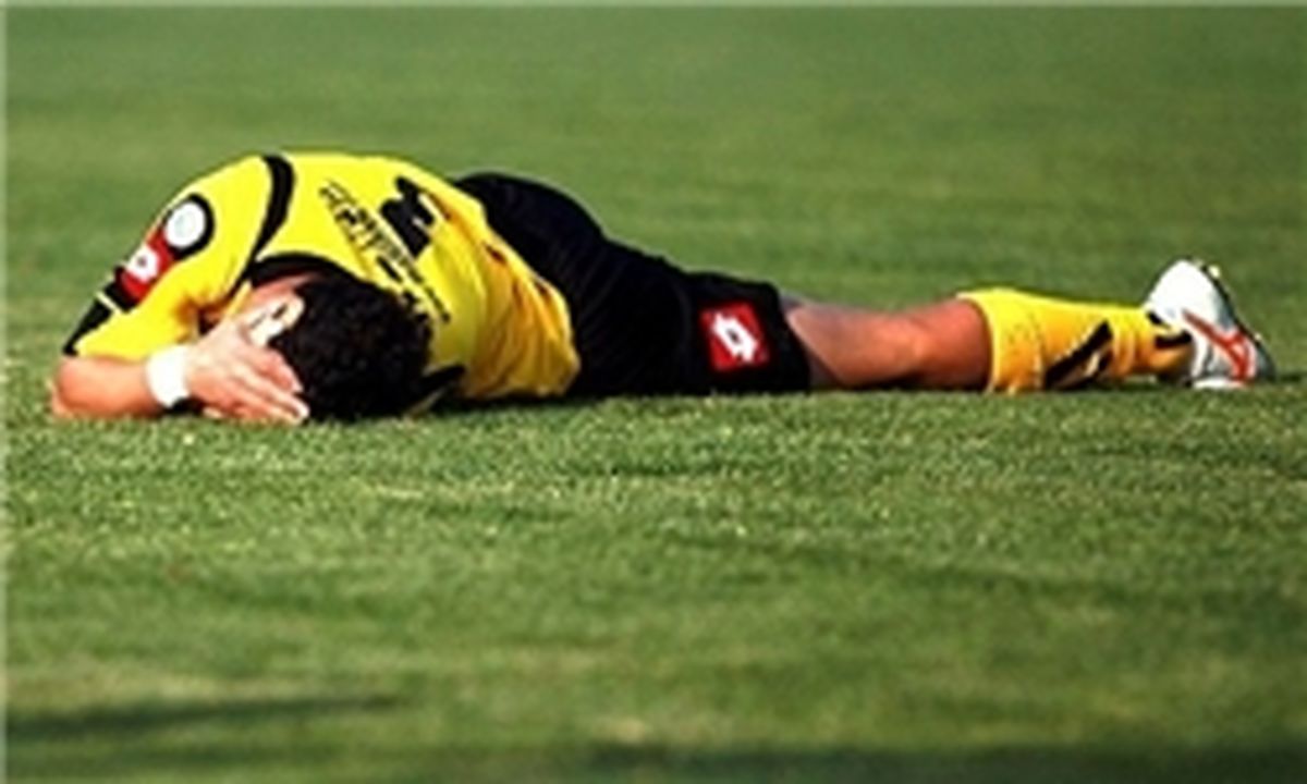 سپاهان قهرمانی را به استقلال تعارف کرد