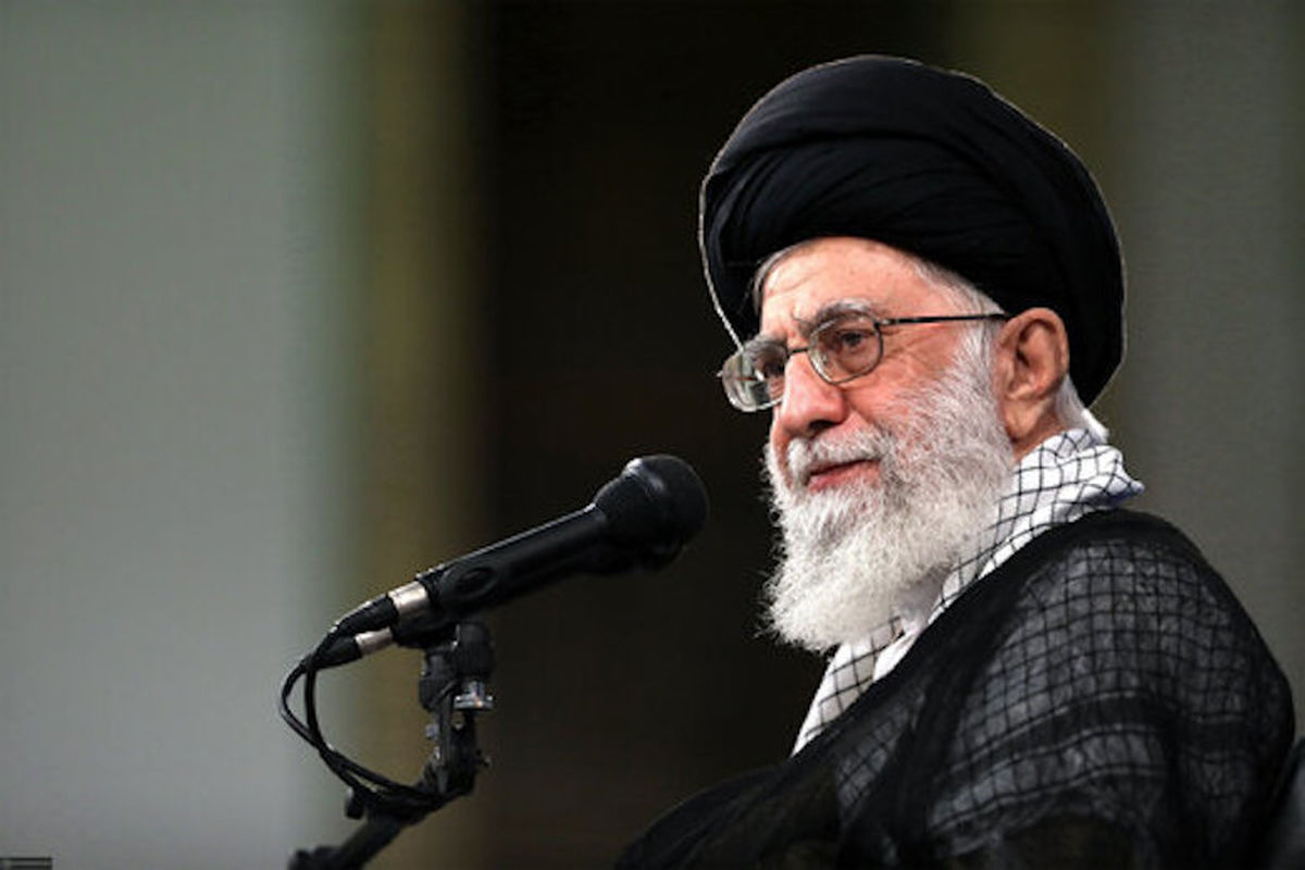 خاطره رهبرانقلاب ازخطبه‌ جنجالی طالقانی درباره منافقین